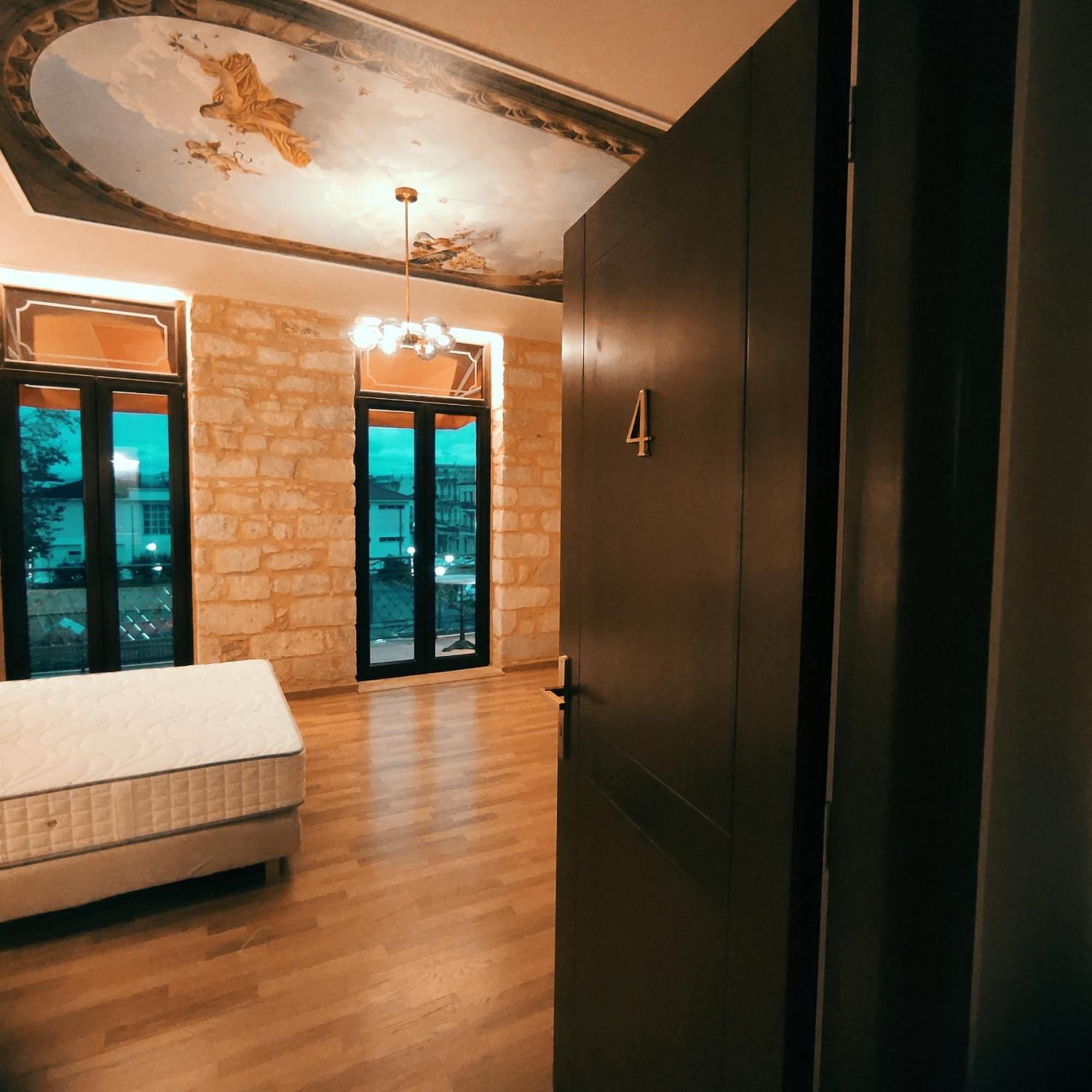 L Suites The Writer'S House Гитио Екстериор снимка