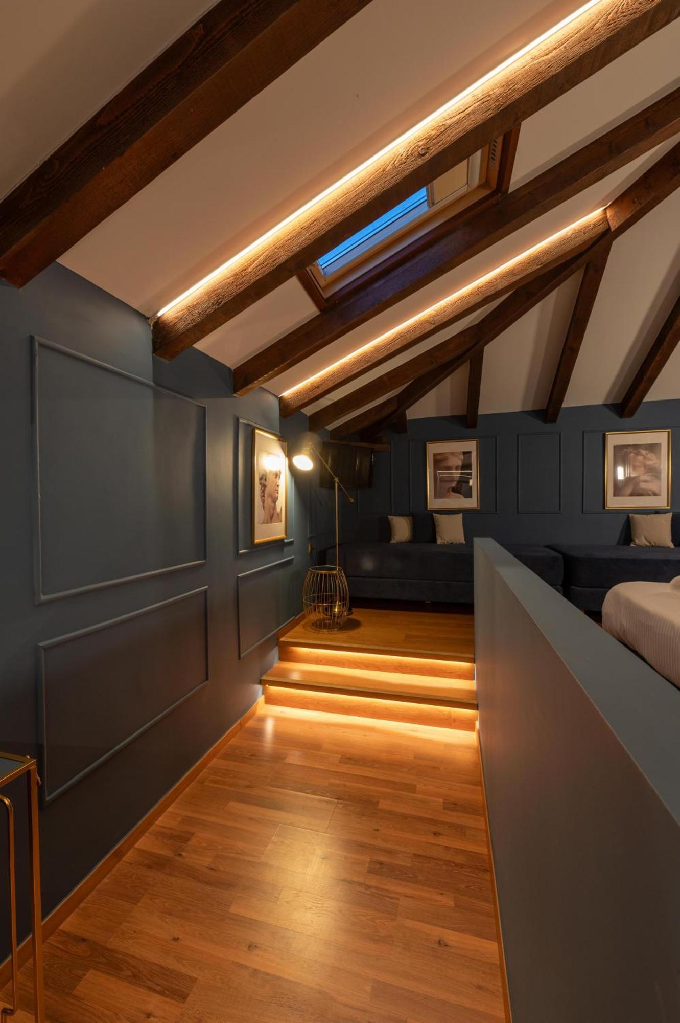 L Suites The Writer'S House Гитио Екстериор снимка
